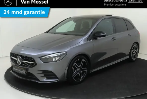 180 Business Solution AMG / Panorama-dak / Night-Pakket / Achteruitrijcamera /