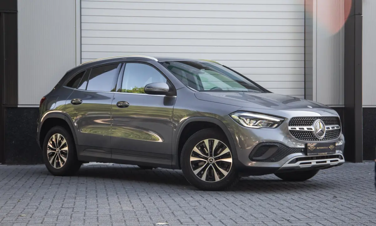 Mercedes-Benz Gla 2021 Hybride Automatisch leasen