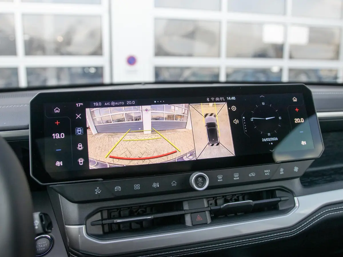 First Edition 74 kWh | Actieprijs | Adapt. Cruise | Camera | Carplay | 20" | Elektr. A-Klep | Navi | Winter Pack | Schuif/Kanteldak | Premium Pack | Conv. Pack | Warmtepomp