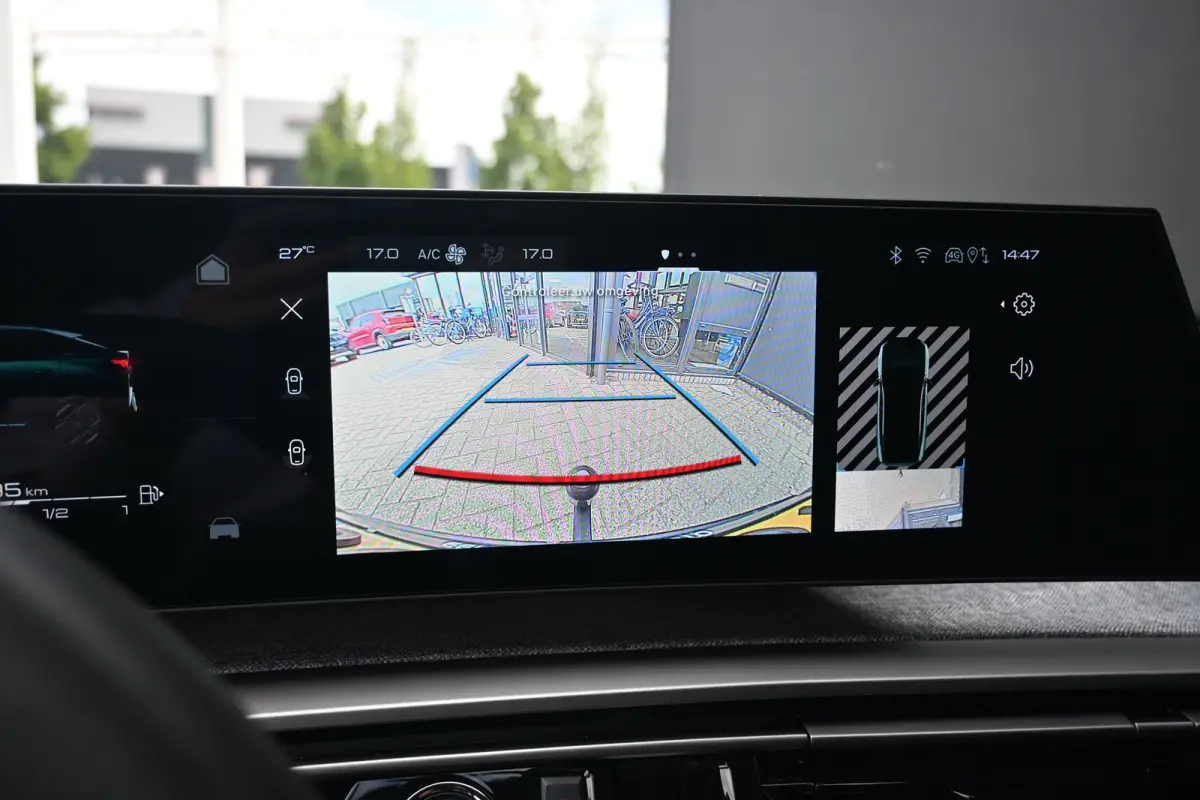 1.6 plug-in Hybrid 195 Allure Tot 8 jaar Garantie! | Afn. Trekhaak | 7,4kW Lader | AllSeason | Navigatie | Achteruitrijcamera | Keyless-Entry | !!