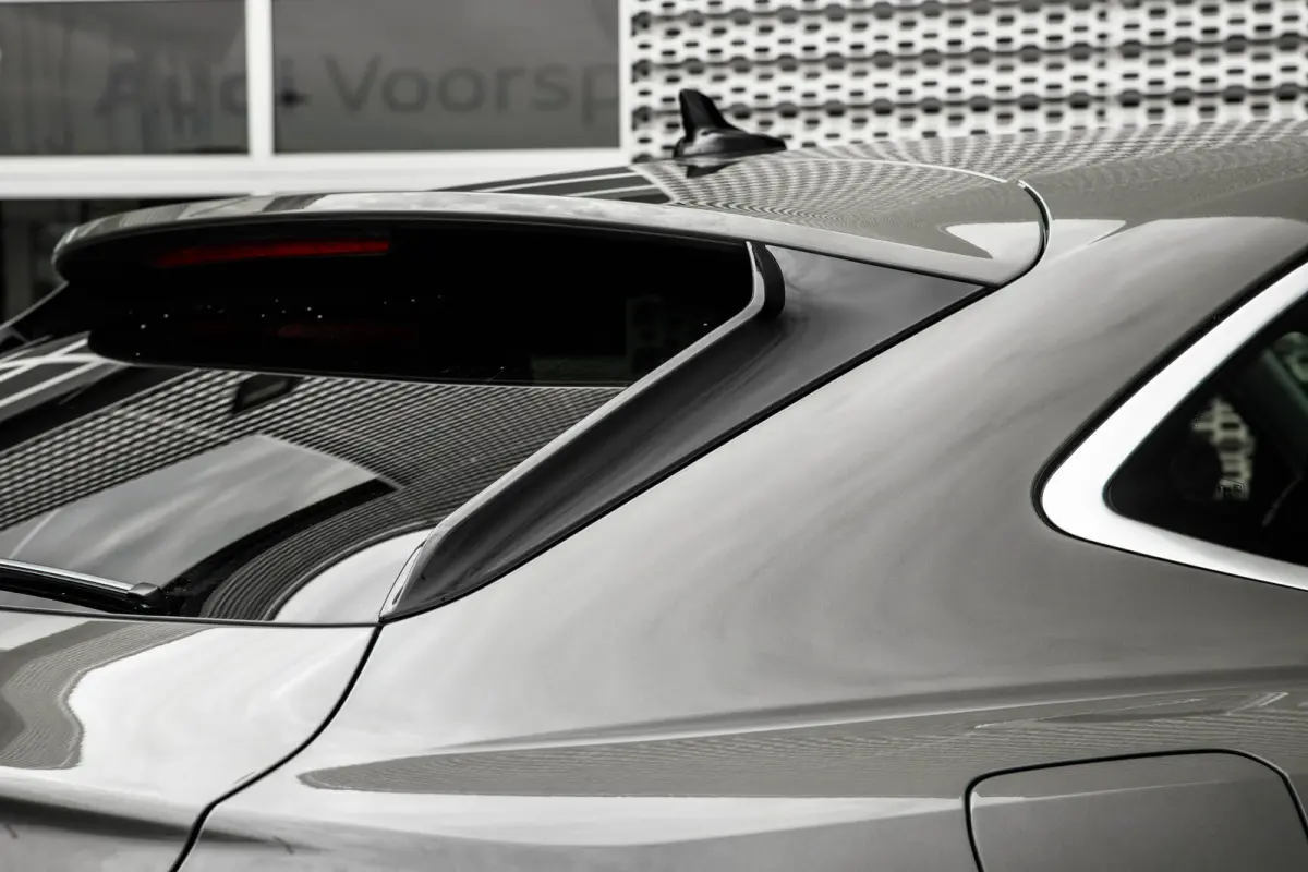 | Leder | Navigatie | Stoelverwarming |