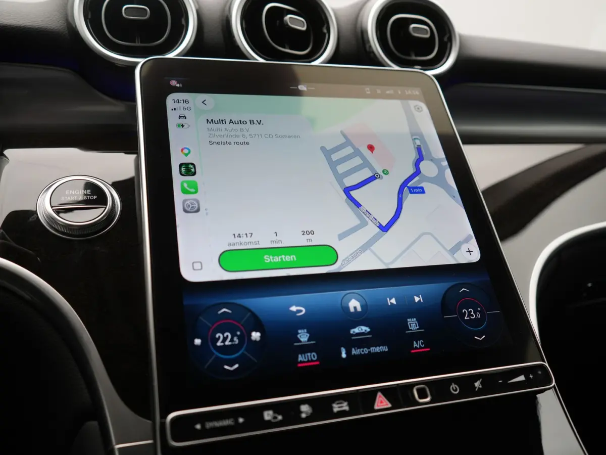 4MATIC Avantgarde PHEV 313pk Dealer O.H. | Adaptive Cruise | Camera | Digital LED | Sportstoelen Memory & Verwarmd | Stuur Verwarmd | Sfeerverlichting | Apple Carplay | Blis | Navigatie | MB