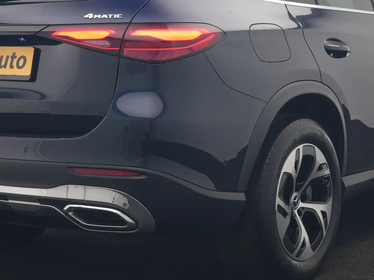 4MATIC Avantgarde PHEV 313pk Dealer O.H. | Adaptive Cruise | Camera | Digital LED | Sportstoelen Memory & Verwarmd | Stuur Verwarmd | Sfeerverlichting | Apple Carplay | Blis | Navigatie | MB
