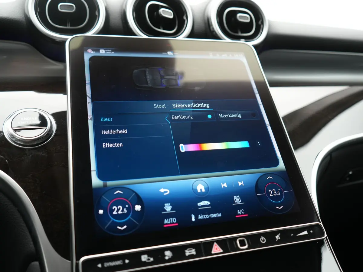 4MATIC Avantgarde PHEV 313pk Dealer O.H. | Adaptive Cruise | Camera | Digital LED | Sportstoelen Memory & Verwarmd | Stuur Verwarmd | Sfeerverlichting | Apple Carplay | Blis | Navigatie | MB