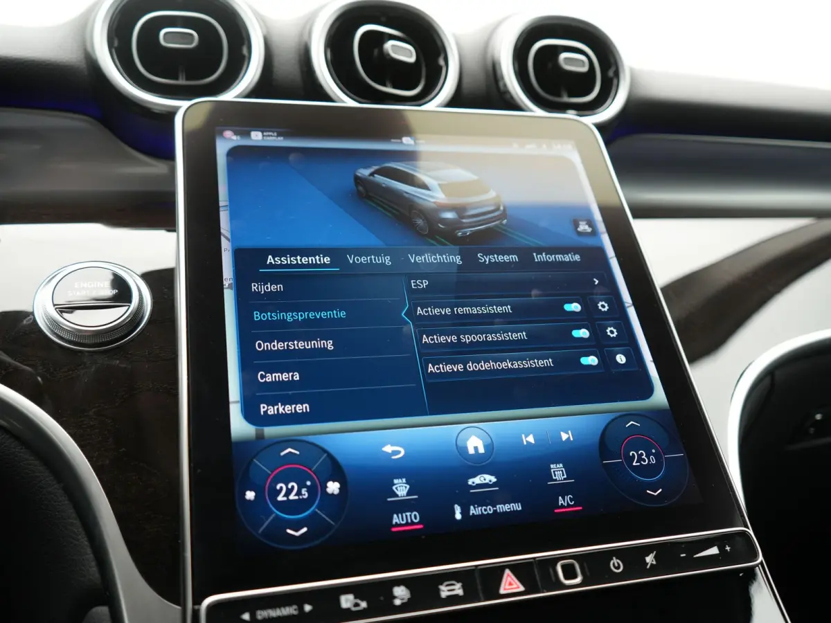 4MATIC Avantgarde PHEV 313pk Dealer O.H. | Adaptive Cruise | Camera | Digital LED | Sportstoelen Memory & Verwarmd | Stuur Verwarmd | Sfeerverlichting | Apple Carplay | Blis | Navigatie | MB