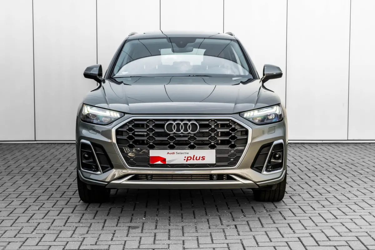 55 TFSI e S edition Competition 367PK | Panorama Dak | Ledere Bekleding | Head-Up Display | 360 Camera |