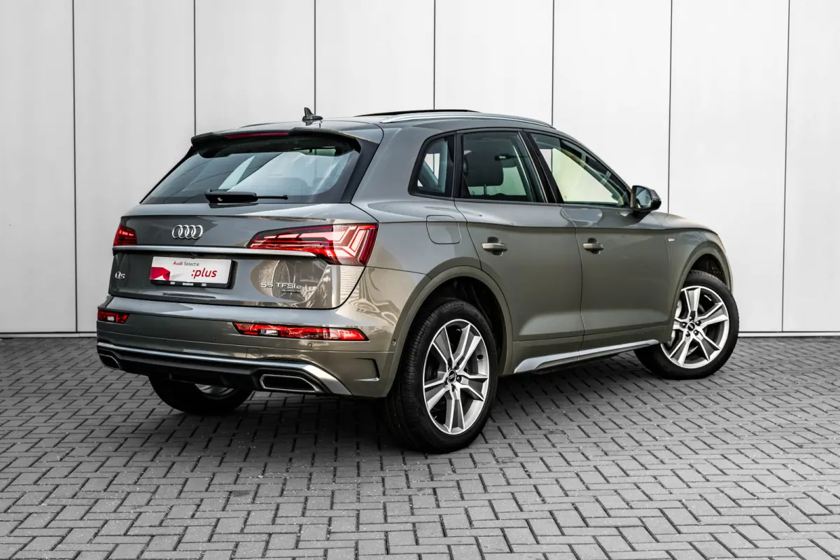 55 TFSI e S edition Competition 367PK | Panorama Dak | Ledere Bekleding | Head-Up Display | 360 Camera |