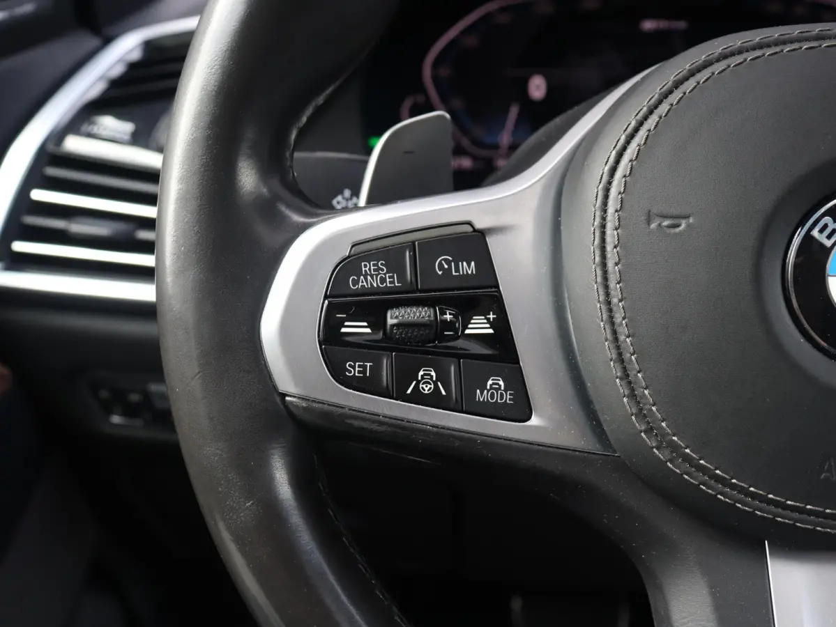 xDrive45e | High Executive | M Sportpakket | Panodak | Head-Up | Driving Assistant Prof. | Harman Kardon | Stoelventilatie | Parking Assistant Plus | SOH 87% | 22'' LMV