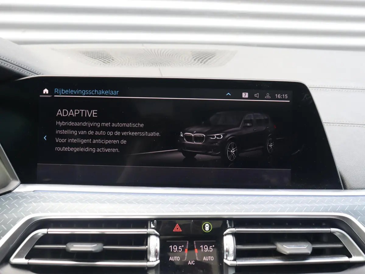 xDrive45e | High Executive | M Sportpakket | Panodak | Head-Up | Driving Assistant Prof. | Harman Kardon | Stoelventilatie | Parking Assistant Plus | SOH 87% | 22'' LMV