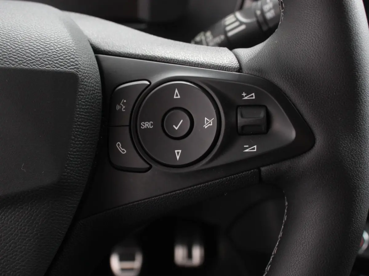1.2 Turbo GS Navigatie Apple Carplay/Android Auto Digitale Cockpit Airco Cruise Control Lichtmetalen Velgen Dab Lichtmetalen Velgen