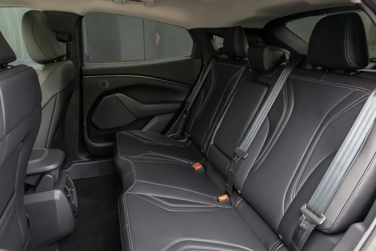 Extended Premium RWD 98 kWh | Pano-dak | B&O audio | 360 Camera | Elektr. Klep | Standkachel | Memory stoel | ALLE OPTIES!