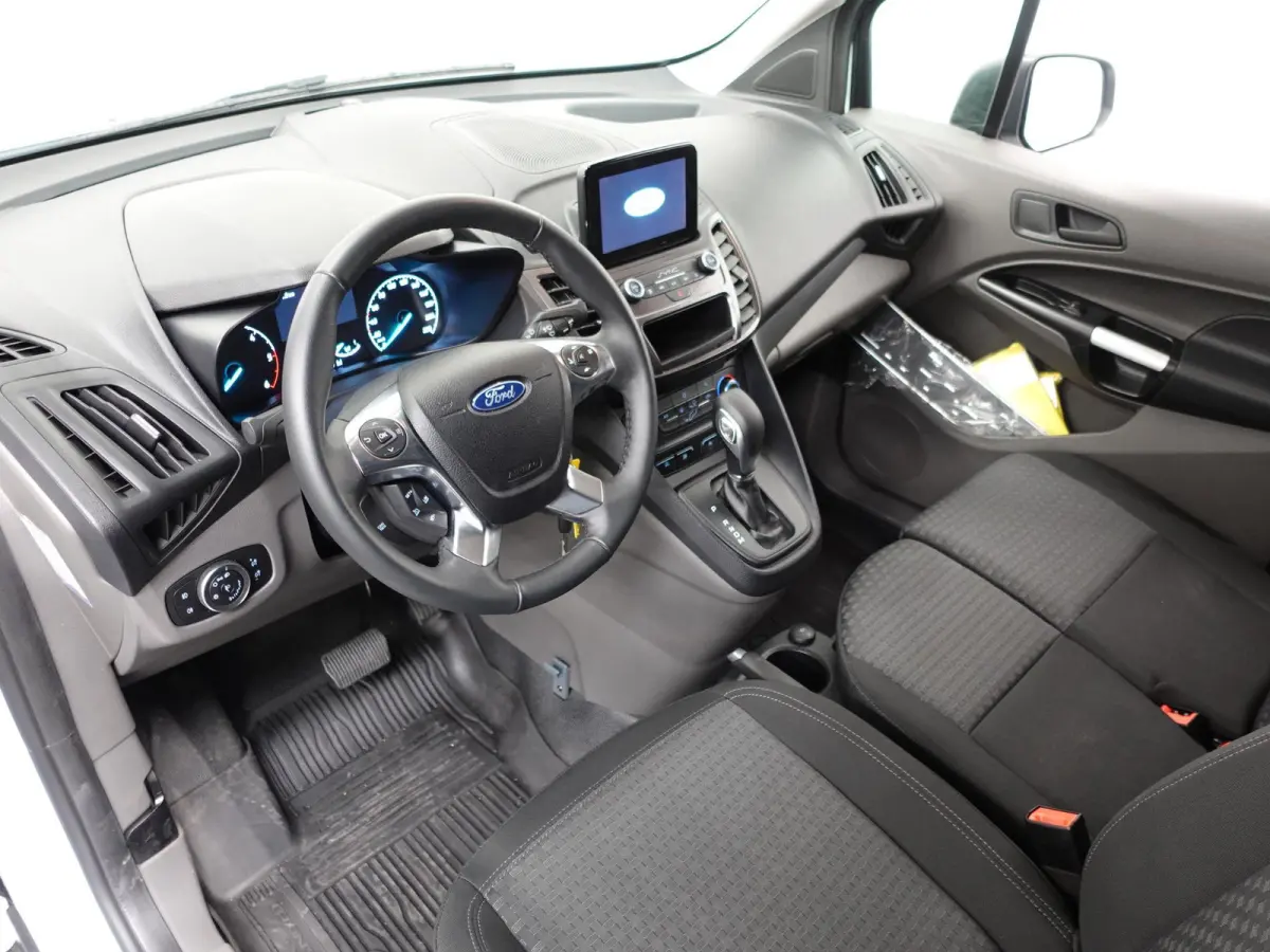1.5 EcoBlue L2 Trend Automaat Navigatie Airco Parkeersensoren Cruise Control Camera
