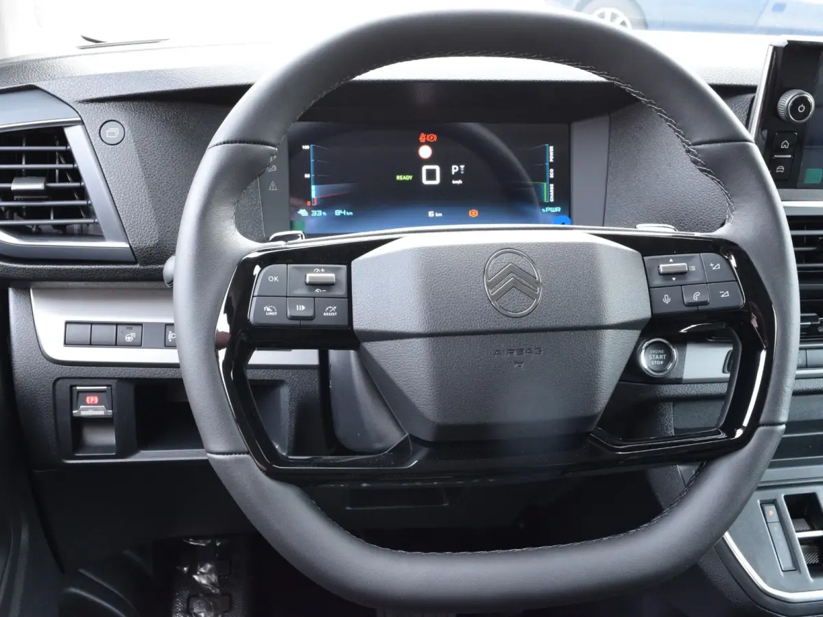 L3 75 kWh | STX Sport | Mooiste bus van NL (!) | Lederen bekleding | Spoilerpakket | 18 inch Lichtmetalen velgen | City NAV pakket | Comfort pakket | Winterpakket | 2x schuifdeur | laadruimt