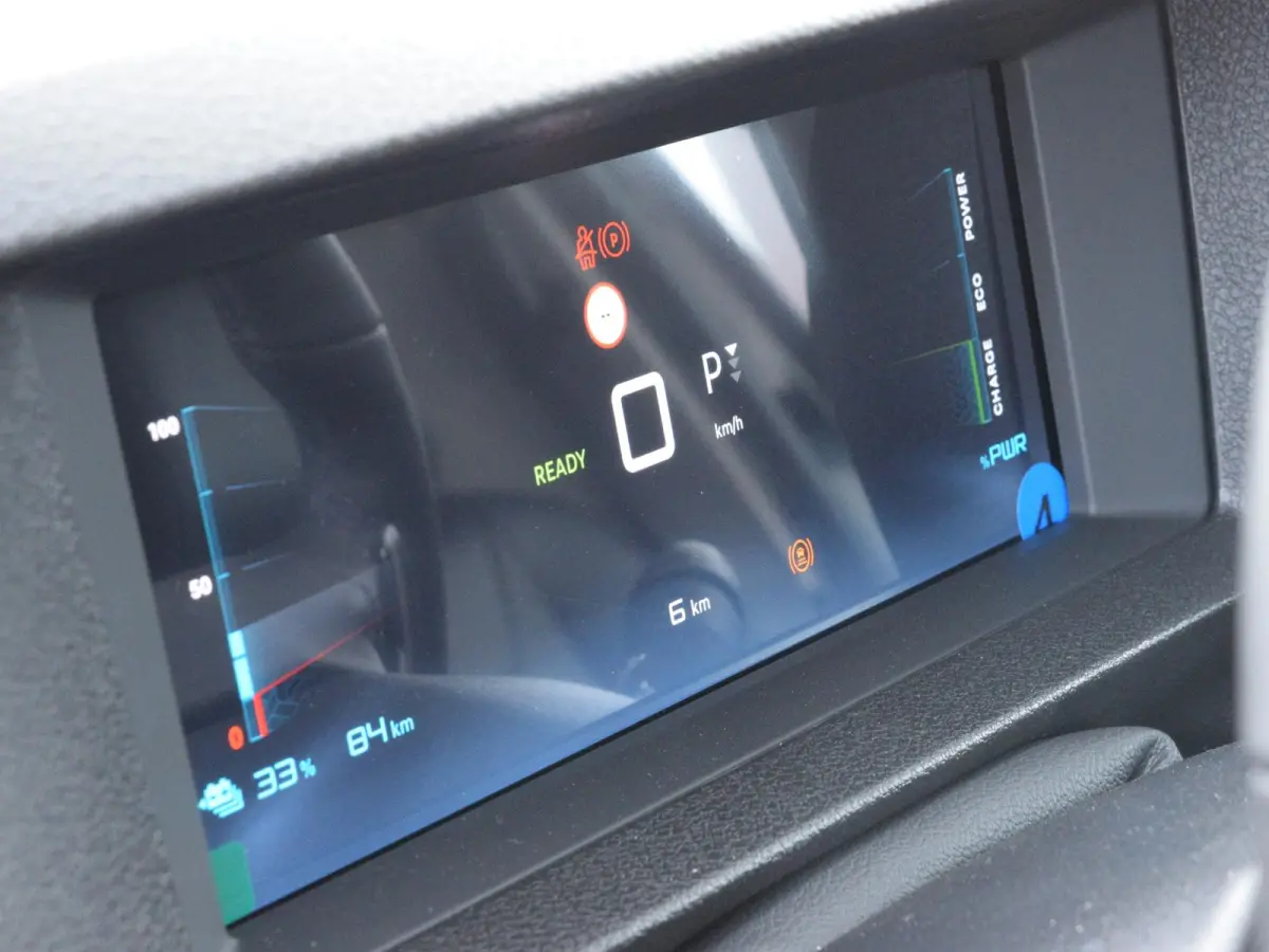 L3 75 kWh | STX Sport | Mooiste bus van NL (!) | Lederen bekleding | Spoilerpakket | 18 inch Lichtmetalen velgen | City NAV pakket | Comfort pakket | Winterpakket | 2x schuifdeur | laadruimt