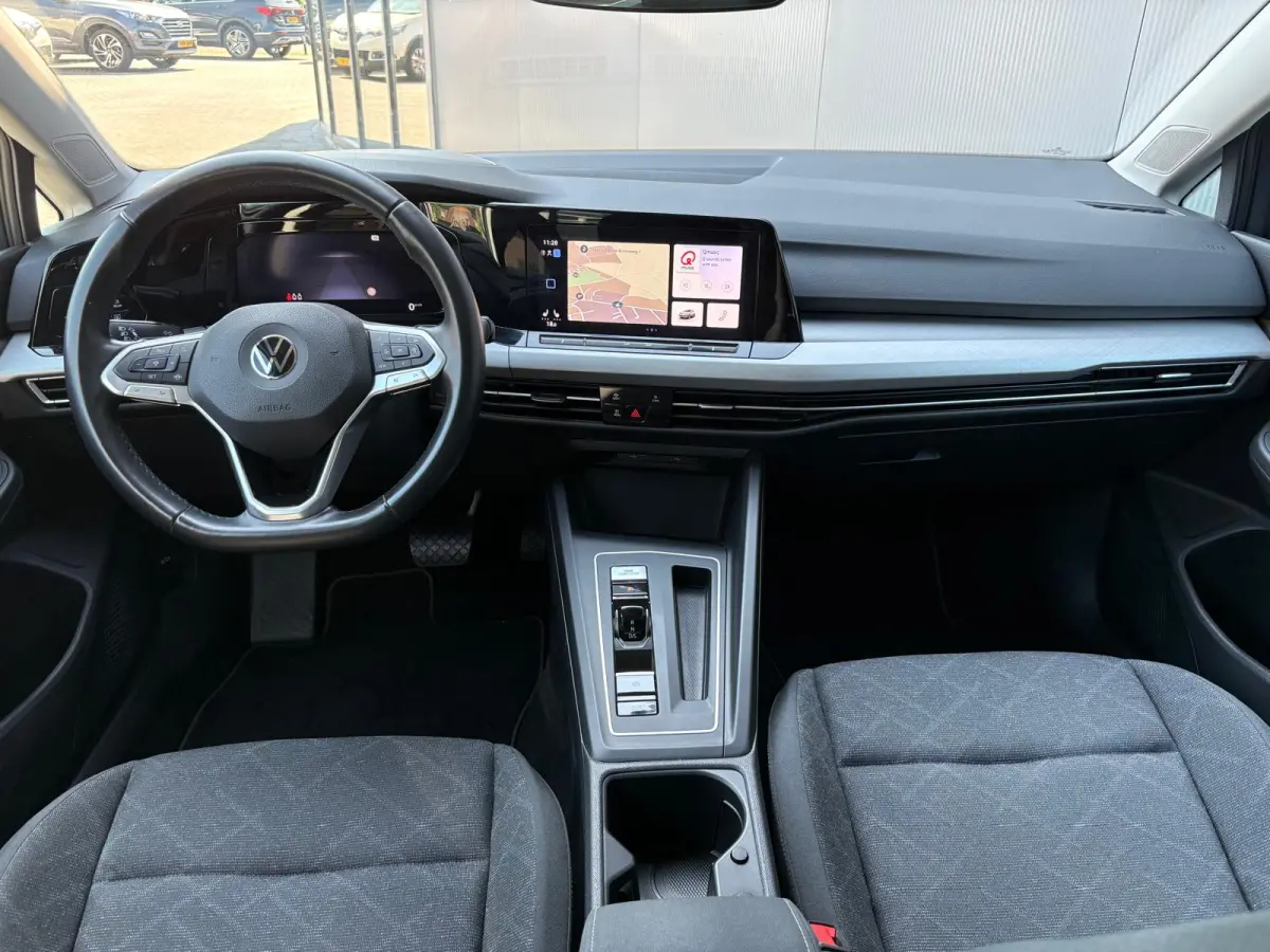 1.5 eTSI 150PK Style Automaat Navigatie/Camera/Adaptive-cruise/Head-up display