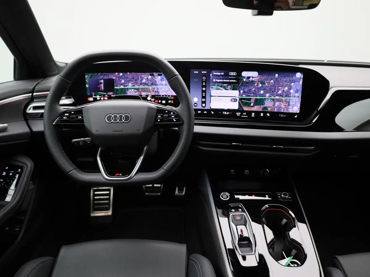 Avant 2.0 quattro S edition Competition | Demo |