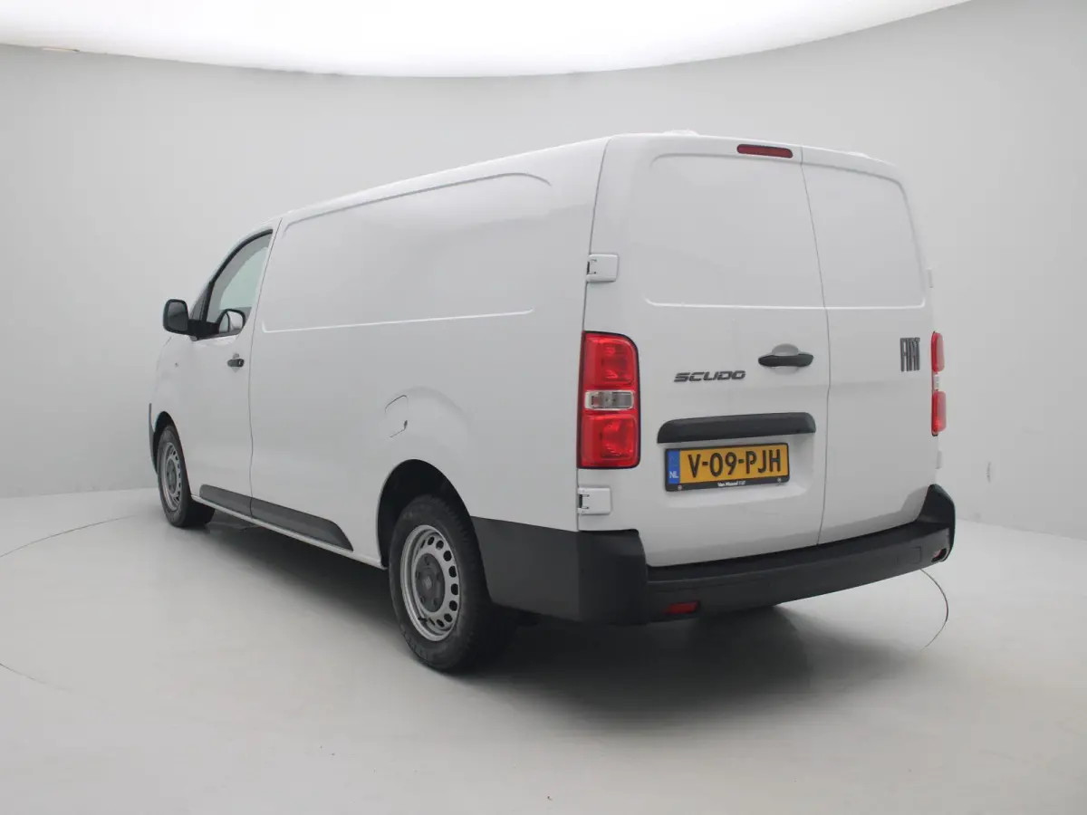 2.0 Diesel 145 S&S L3 145 PK | Navi | 3 Zits | Achter Deuren | Betimmering | BPM vrij