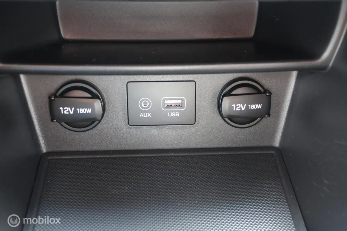 1.0T Comfort Trekhaak/Camera/Carplay/DAB/NAP/PDC