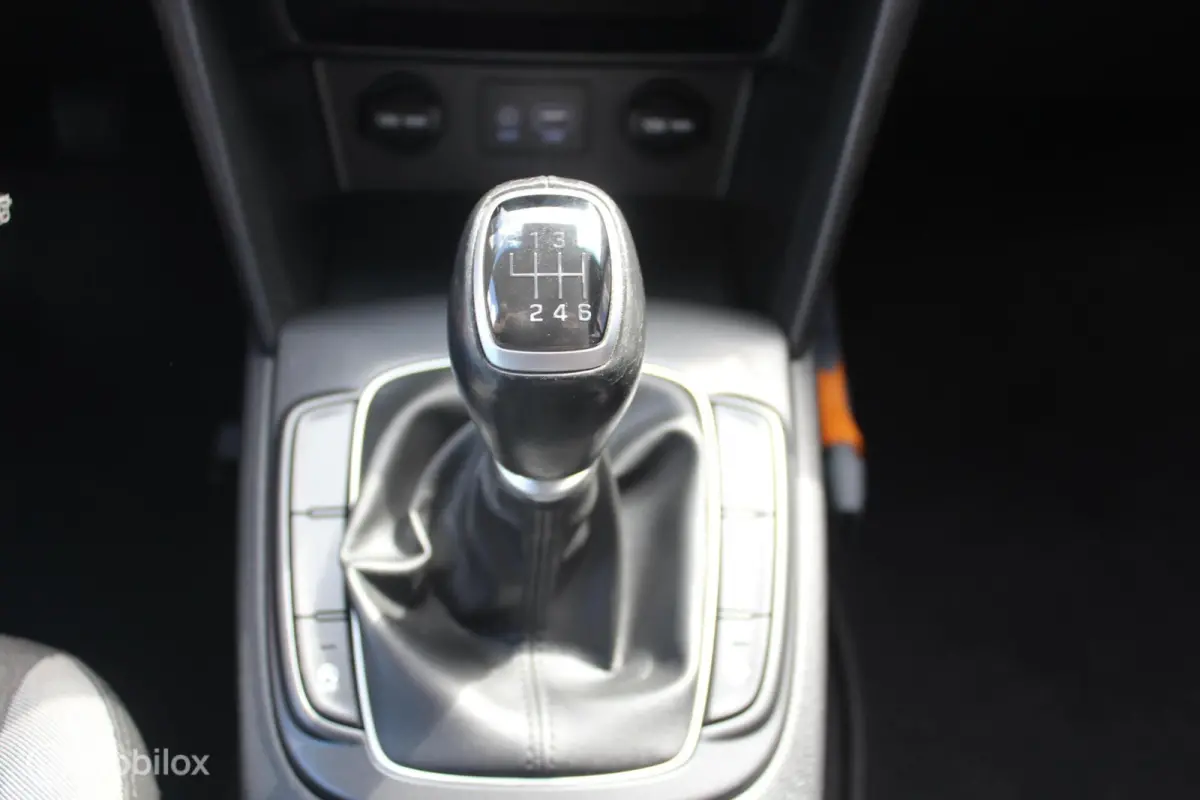 1.0T Comfort Trekhaak/Camera/Carplay/DAB/NAP/PDC