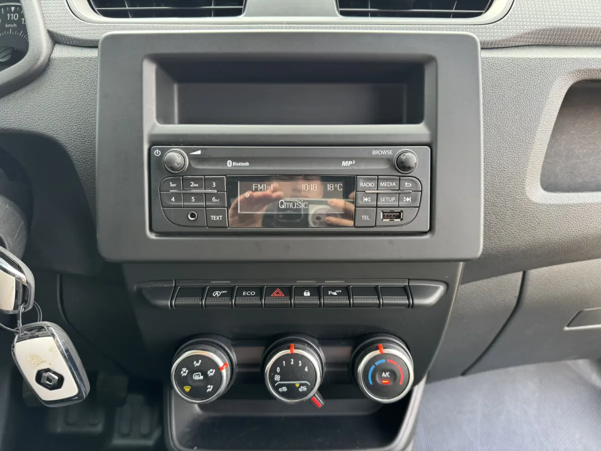 1.5 dCi 75pk L1 Airco Cruise control Parkeersensoren