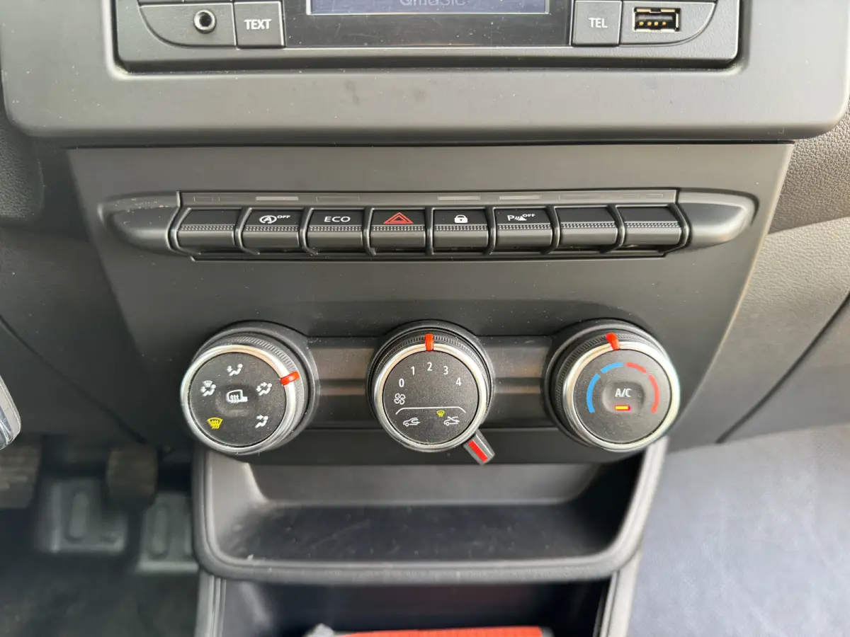 1.5 dCi 75pk L1 Airco Cruise control Parkeersensoren