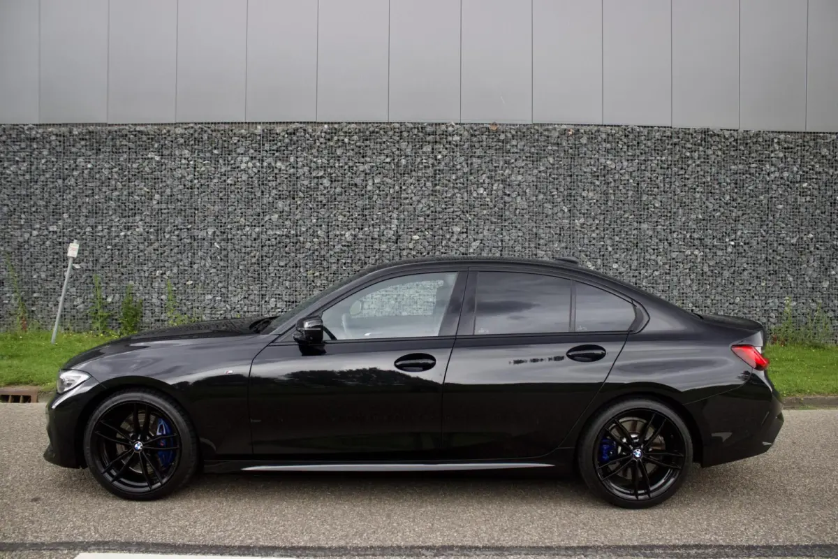 330i High Executive Edition