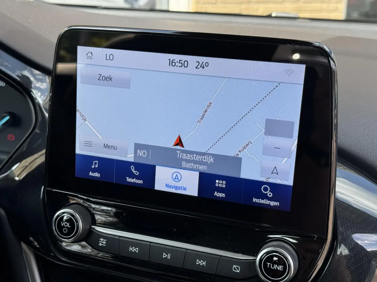 1.0 EcoBoost-Hybrid 125pk TITANIUM 1E EIG. CARPLAY/LED/WINTERPACK/NL-AUTO