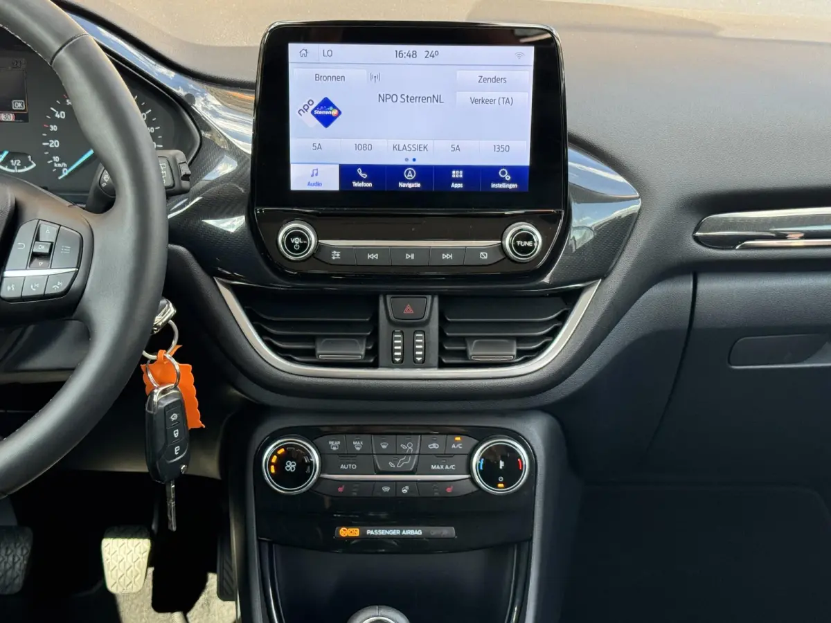 1.0 EcoBoost-Hybrid 125pk TITANIUM 1E EIG. CARPLAY/LED/WINTERPACK/NL-AUTO