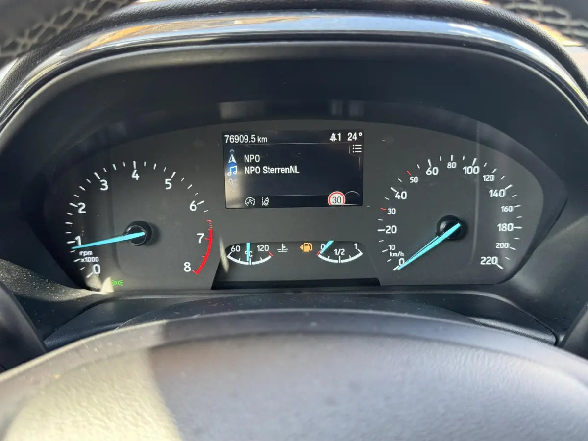 1.0 EcoBoost-Hybrid 125pk TITANIUM 1E EIG. CARPLAY/LED/WINTERPACK/NL-AUTO