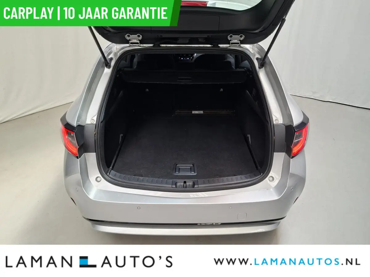 1.8 Hybrid 122pk Business Intro | CarPlay ECC ACC Navi HUD LED 17" LMV Camera Metallic | Hybrid Voorschoten