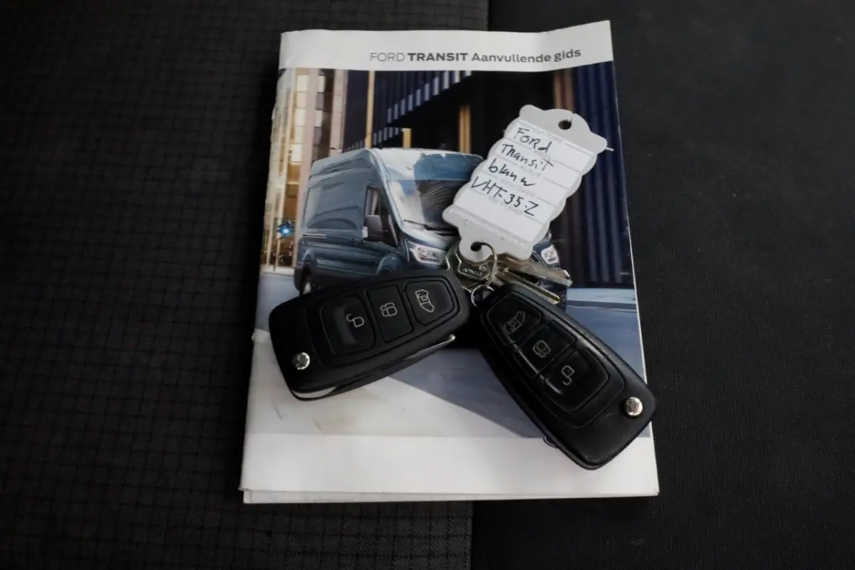 350 2.0 TDCI 130pk E6 Bakwagen met achterdeuren 2-Persoons 12-2020