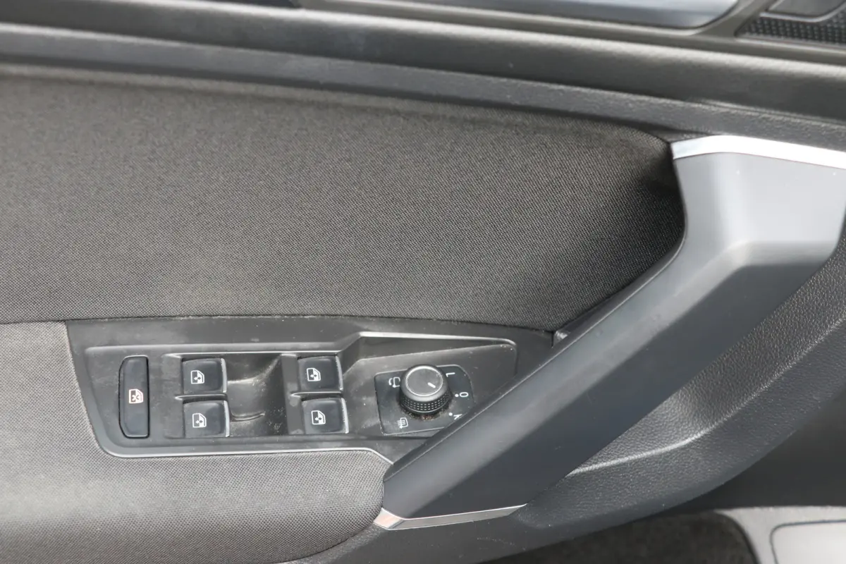 1.5 TSI Comfortline Business 7p. 360Camera Trekhaag