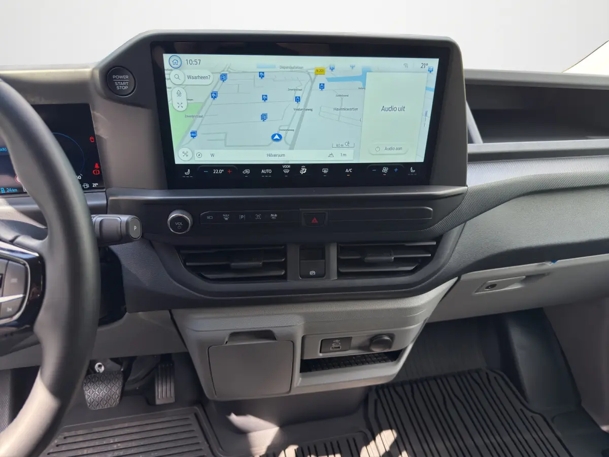 320 L1 Trend 2.5 Plug-in Hybrid 233pk | AGR stoel | Driver Ass Pack Ultimate | Navi | Trekhaak | Full LED | Ford Protect 2+3 jaar |