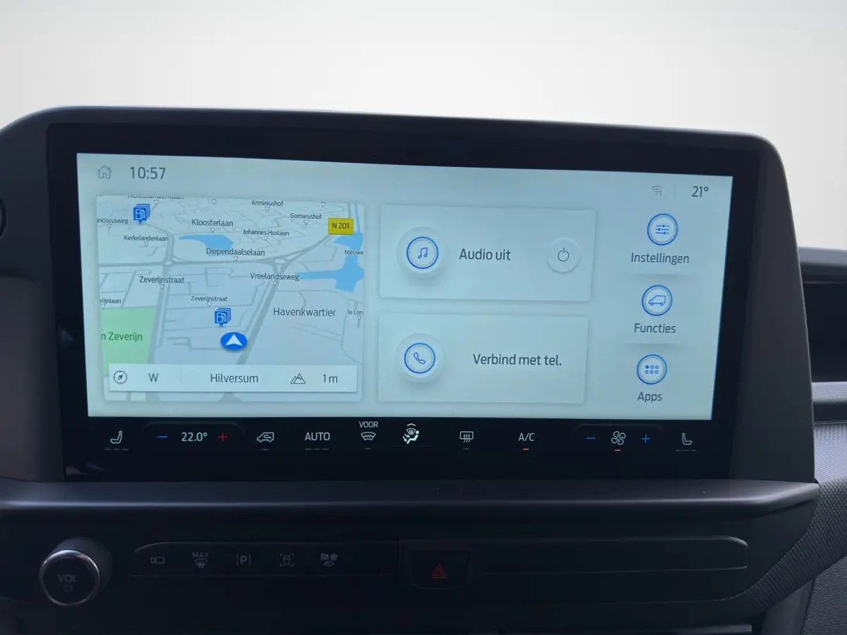 320 L1 Trend 2.5 Plug-in Hybrid 233pk | AGR stoel | Driver Ass Pack Ultimate | Navi | Trekhaak | Full LED | Ford Protect 2+3 jaar |