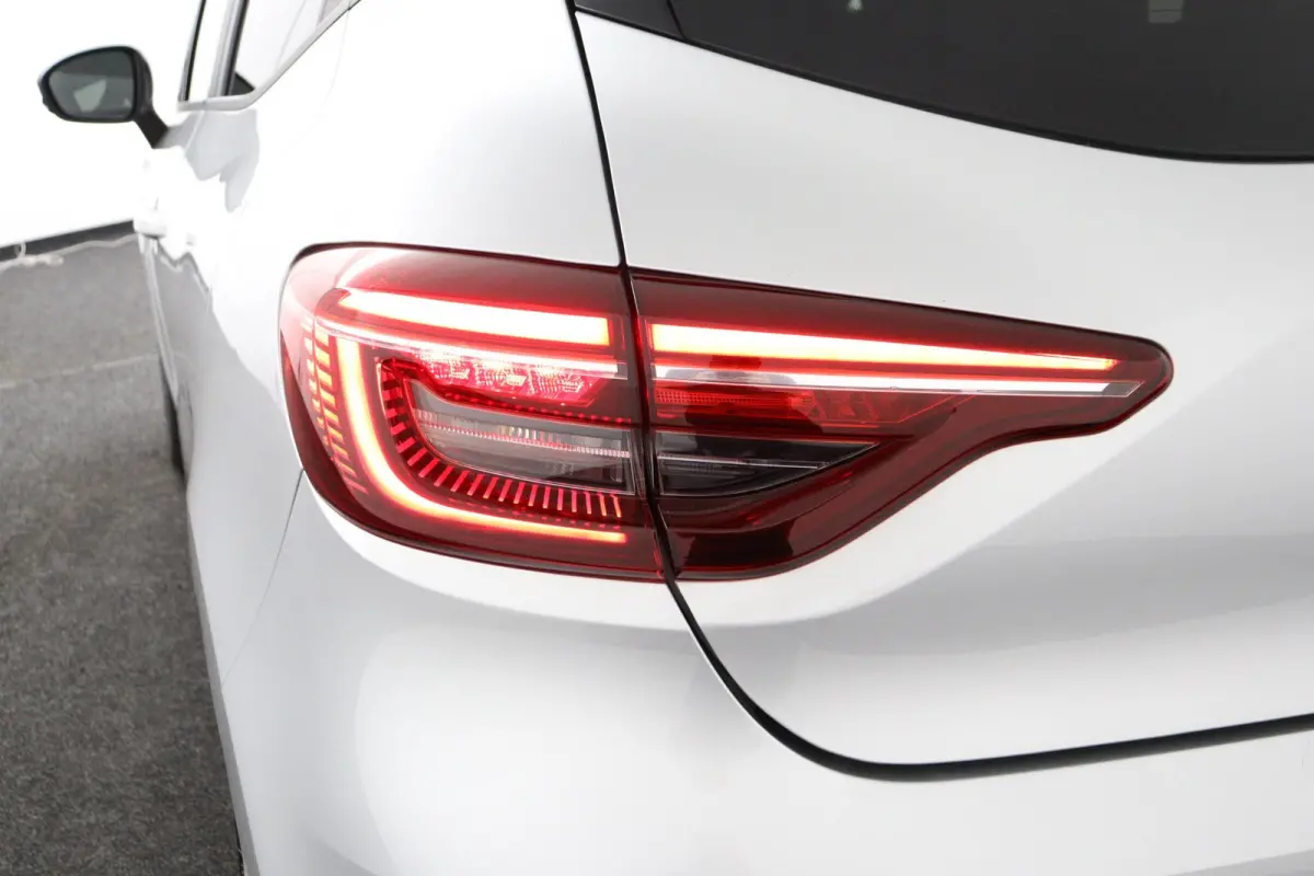 TCe 90 GPF Evolution | Navigatie | Parkeersensoren | Lichtmetalen velgen |