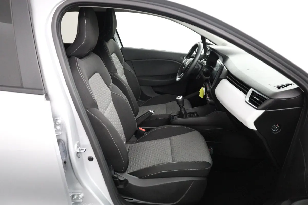 TCe 90 GPF Evolution | Navigatie | Parkeersensoren | Lichtmetalen velgen |