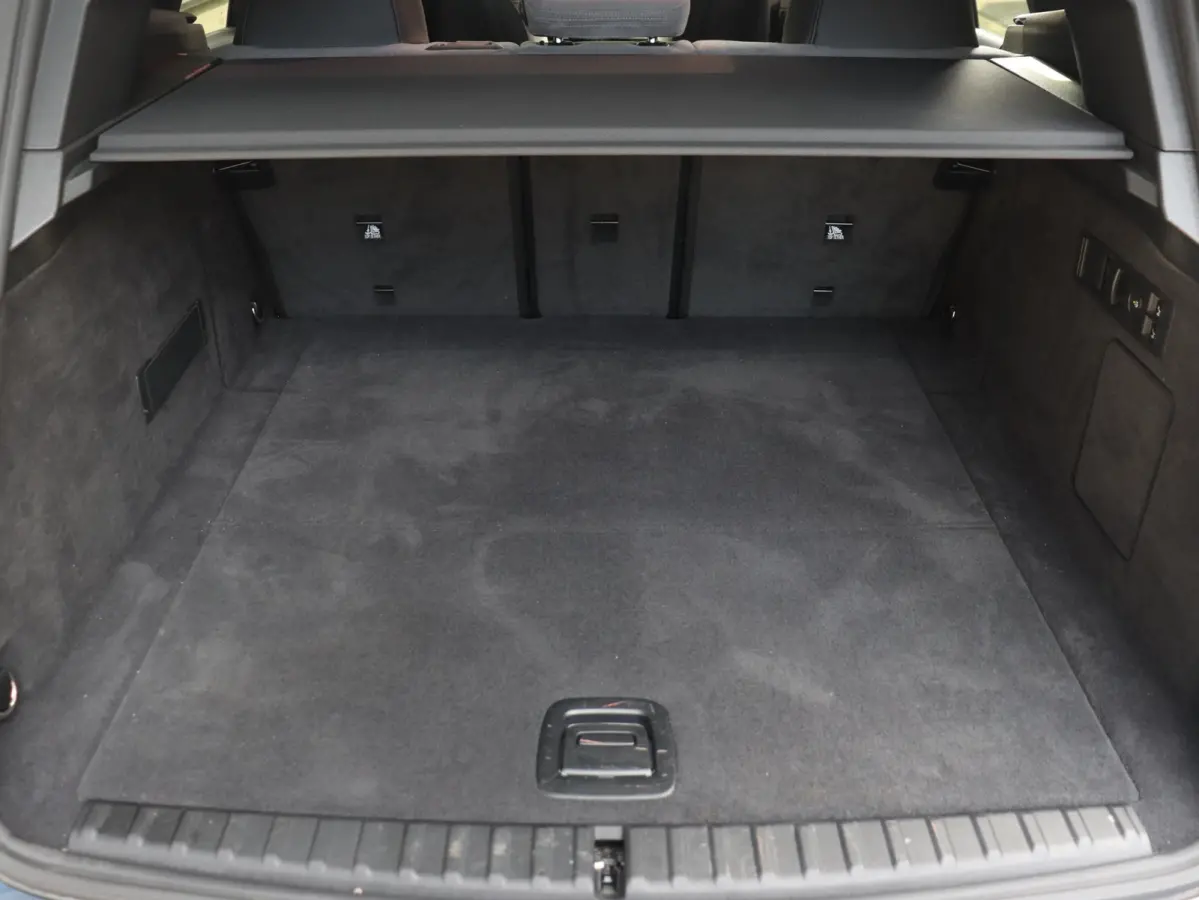 xDrive45 | M Sportpakket | Innovation Pack | Driving Assistant Prof. | Luchtvering | Trekhaak | Head-Up | Panodak Skylounge | Active Steering | Harman Kardon | SOH 97% | 23'' LMV