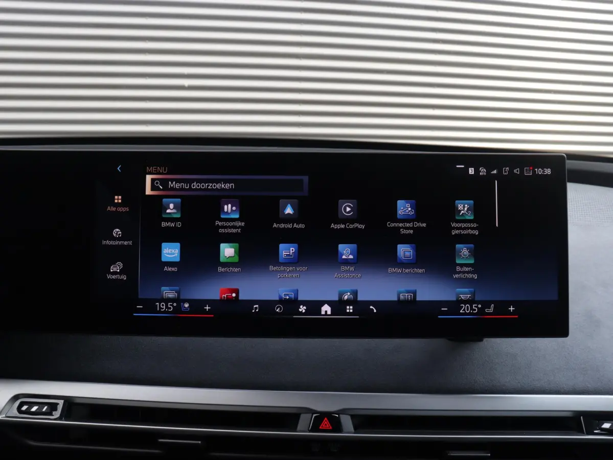 xDrive45 | M Sportpakket | Innovation Pack | Driving Assistant Prof. | Luchtvering | Trekhaak | Head-Up | Panodak Skylounge | Active Steering | Harman Kardon | SOH 97% | 23'' LMV