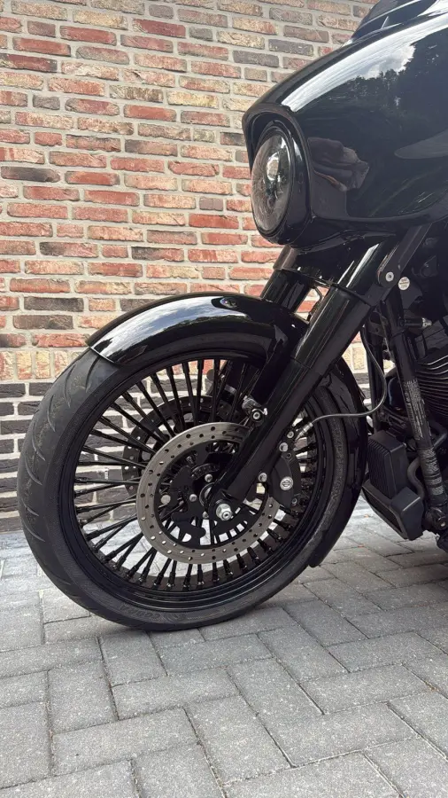 Bagger 21'' CVO Black Out Streetglide