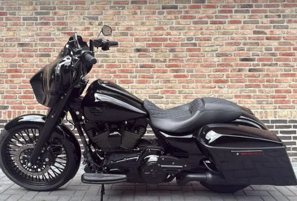 Bagger 21'' CVO Black Out Streetglide