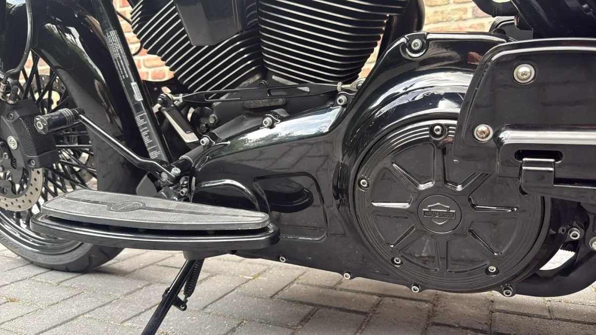 Bagger 21'' CVO Black Out Streetglide