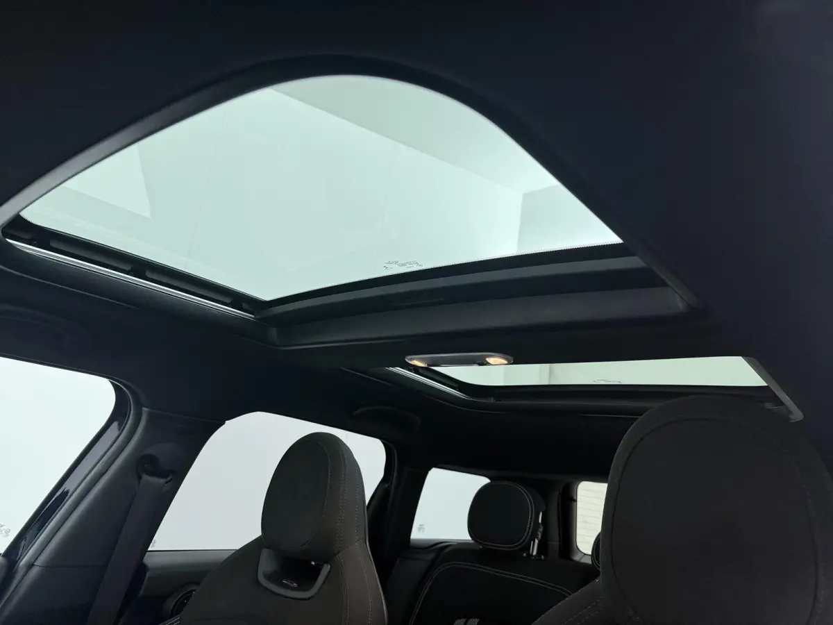 Cooper Dutch Made Edition | Stoelverwarming | Comfort access | Panoramadak | Parkeersensoren