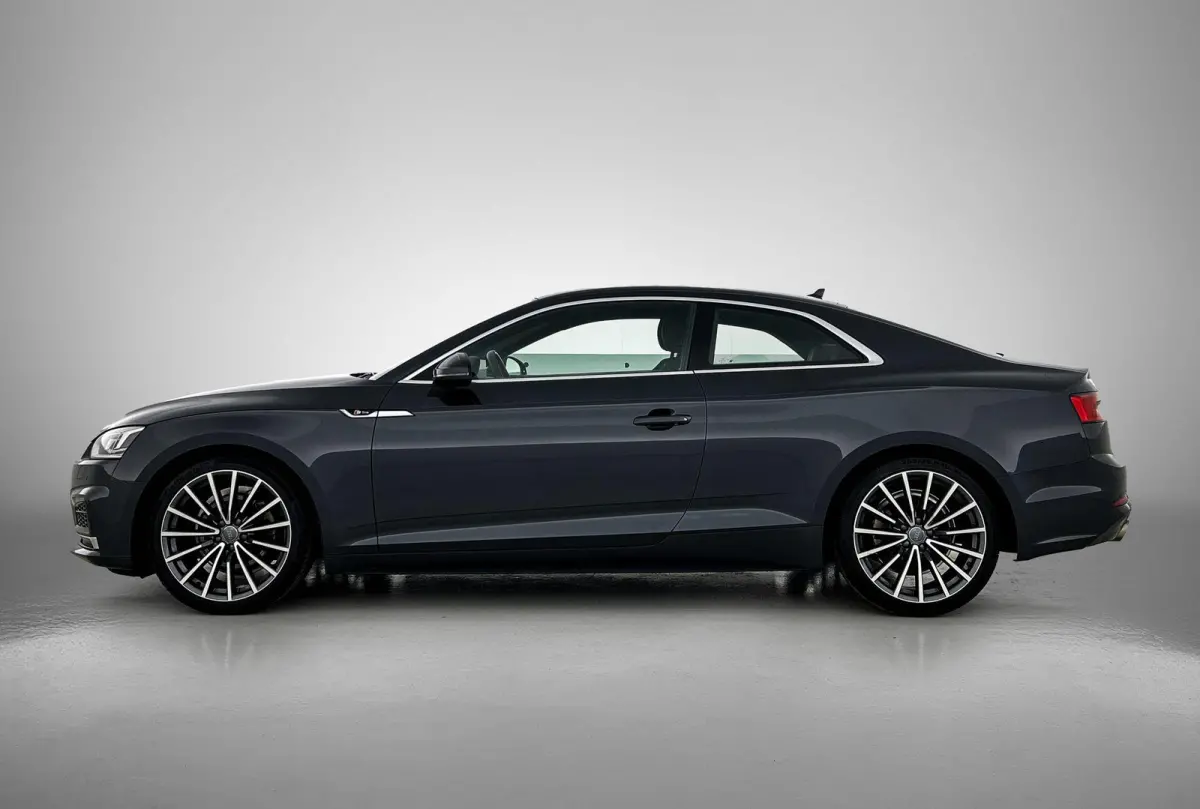 2.0 TFSI ultra Launch Edition | Automaat | S-Line | Matrix LED | Achteruitrij camera | Trekhaak | Sportstoelen | Climate Control | Cruise Control | Navigatie |