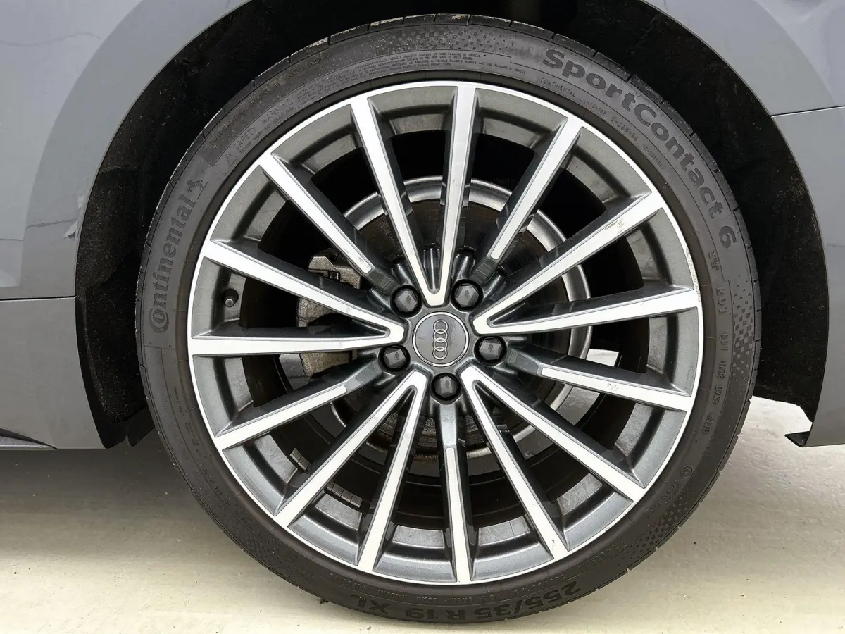 2.0 TFSI ultra Launch Edition | Automaat | S-Line | Matrix LED | Achteruitrij camera | Trekhaak | Sportstoelen | Climate Control | Cruise Control | Navigatie |