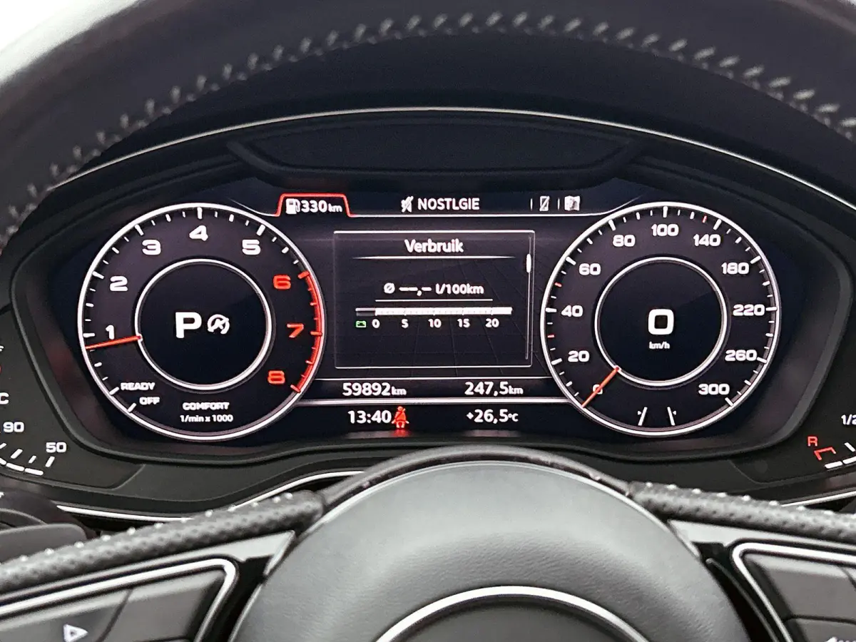 2.0 TFSI ultra Launch Edition | Automaat | S-Line | Matrix LED | Achteruitrij camera | Trekhaak | Sportstoelen | Climate Control | Cruise Control | Navigatie |