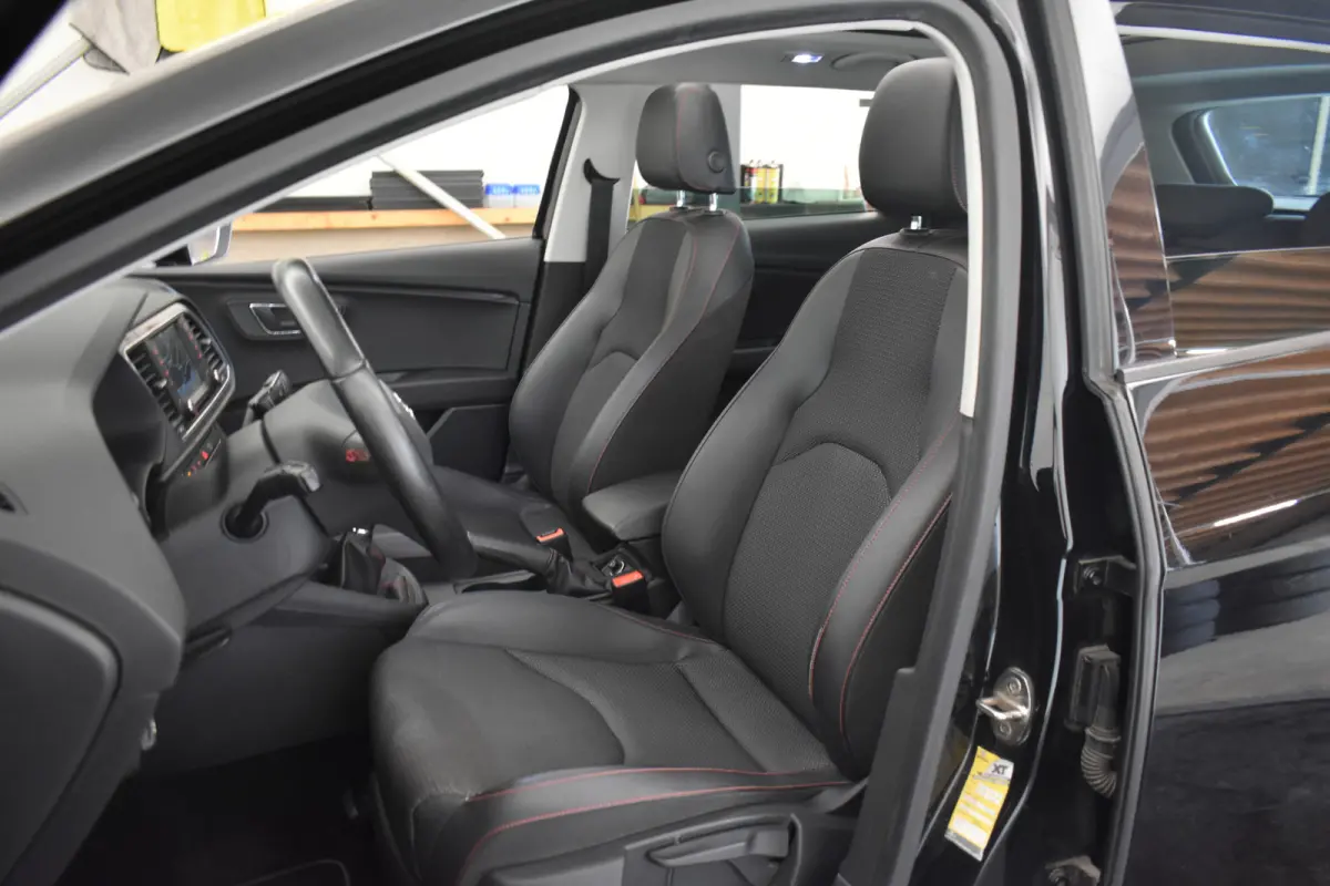 1.4 TSI ACT FR 150PK Panodak Dynamic Connect