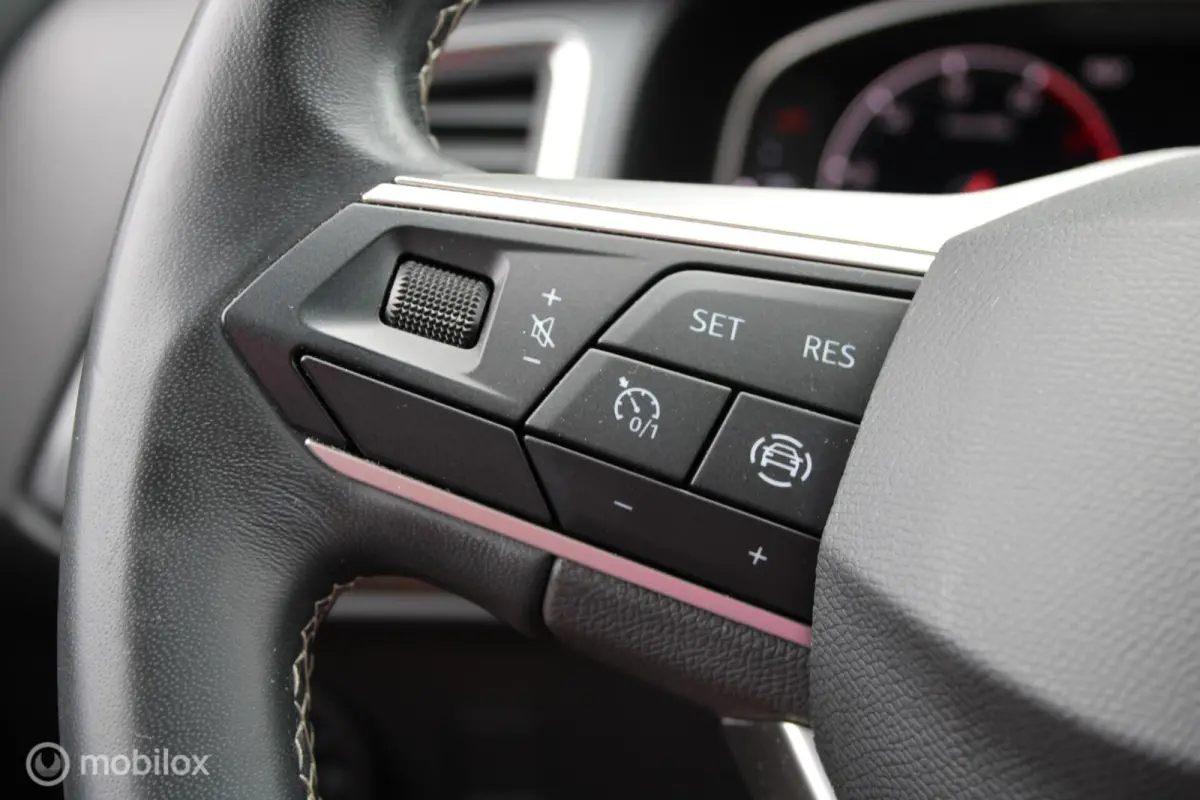 1.5 TSI Xperience Bus.Intense/Led/E.klep/Cam/Navi