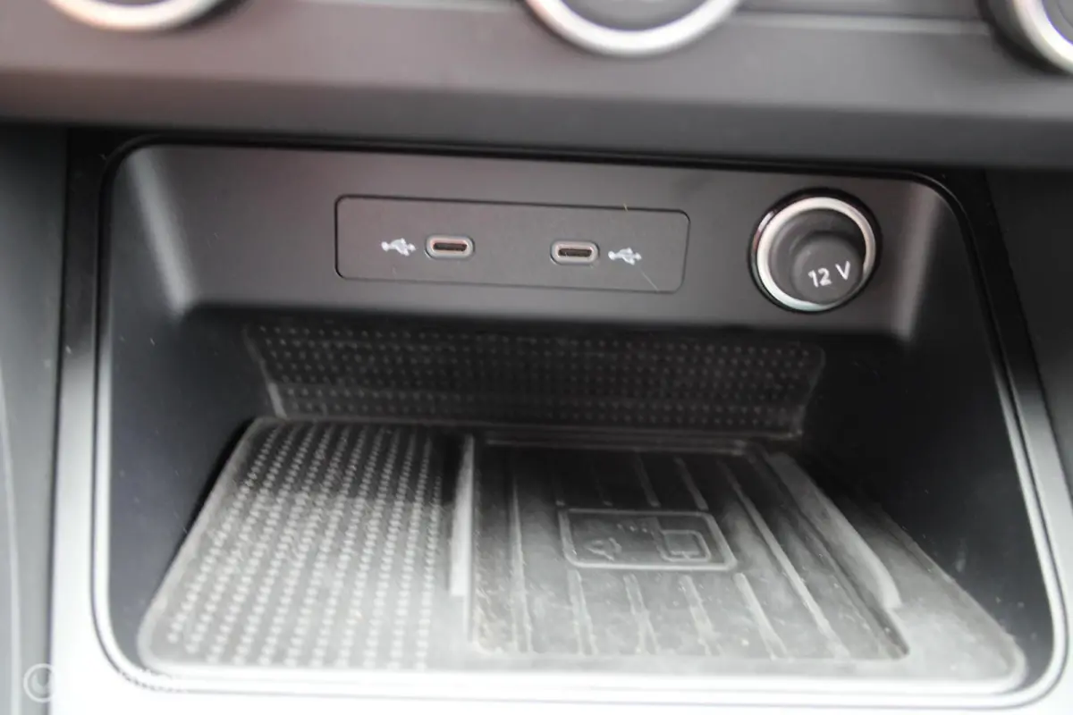 1.5 TSI Xperience Bus.Intense/Led/E.klep/Cam/Navi
