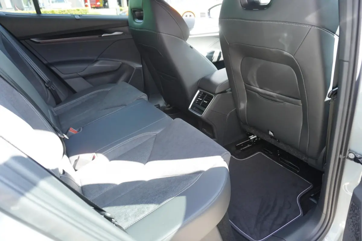 85 286pk Sportline | Business Upgrade Advanced