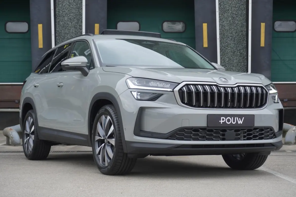 1.5 TSI 204pk PHEV Business Edition Plus | 19" Velgen | Parkeer Pakket
